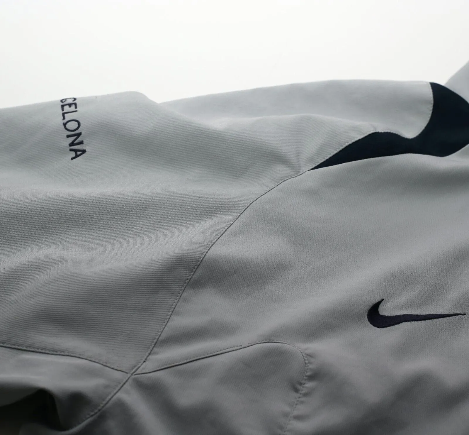 2006/07 BARCELONA Vintage Nike Track Top Football Jacket (XL)