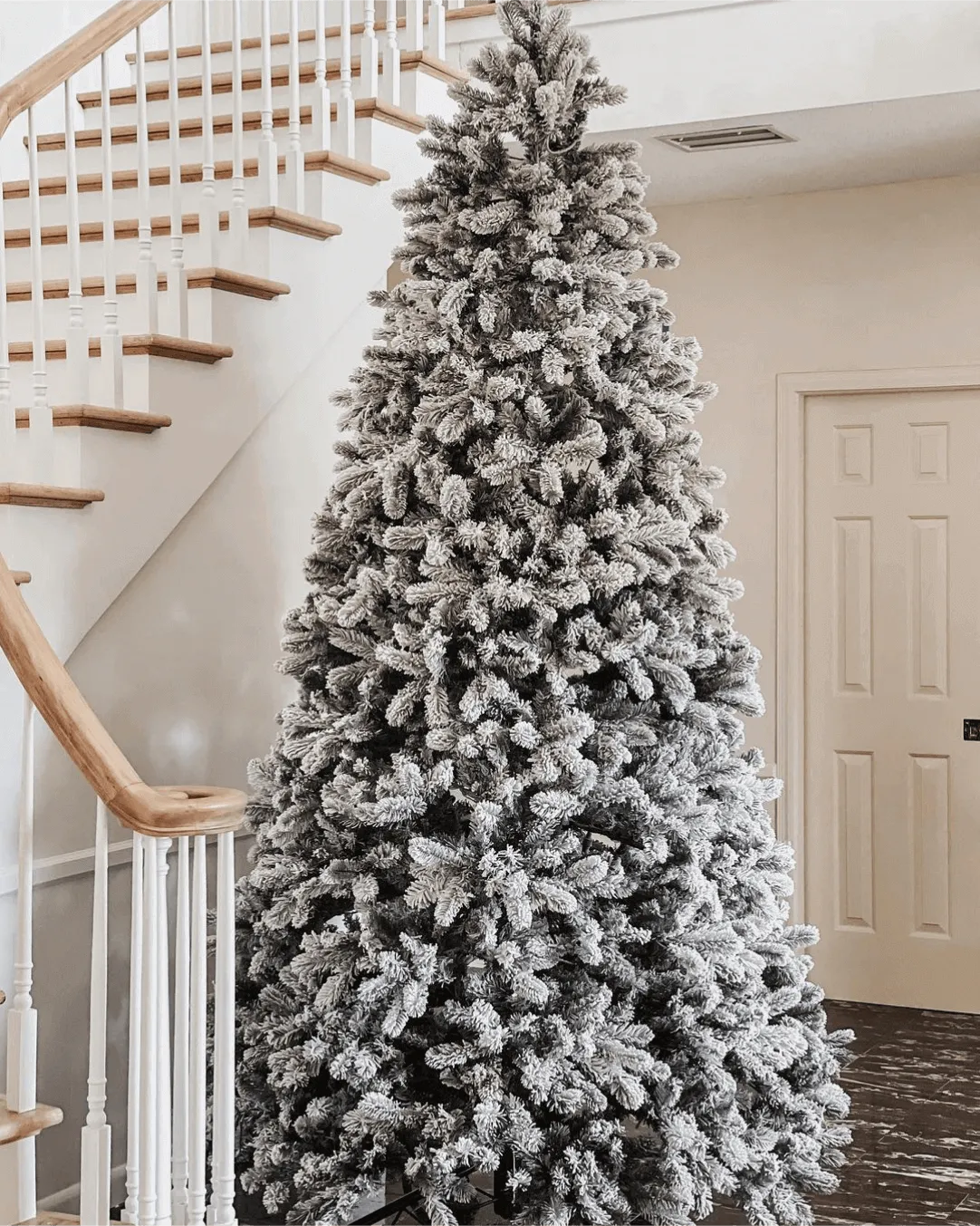 8' King Flock® Tree Unlit - FINAL SALE