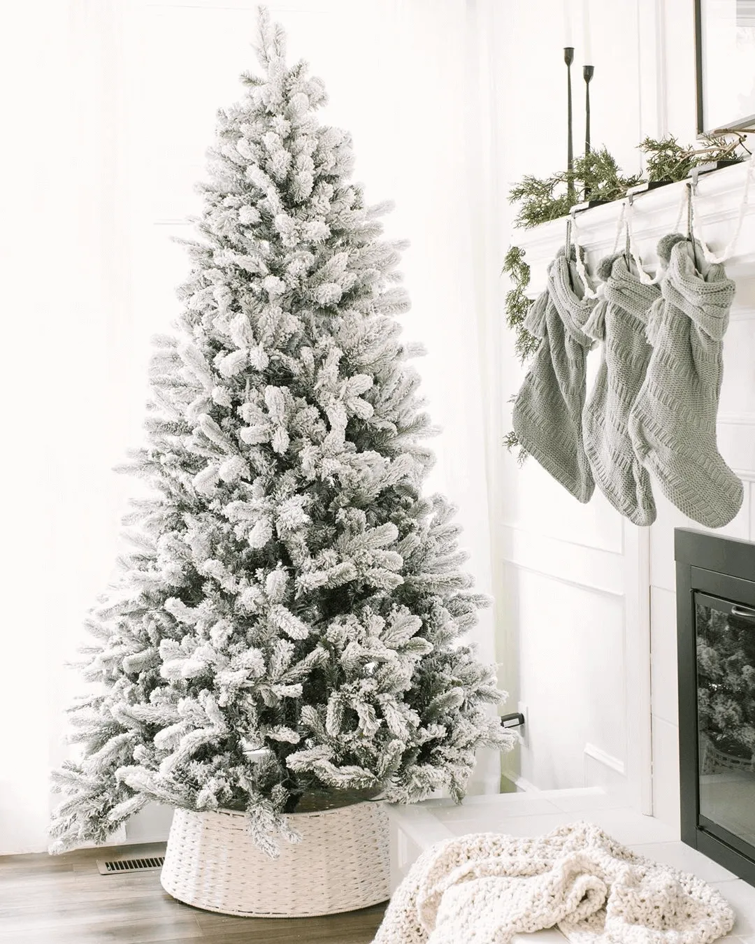 8' King Flock® Tree Unlit - OPEN BOX - FINAL SALE