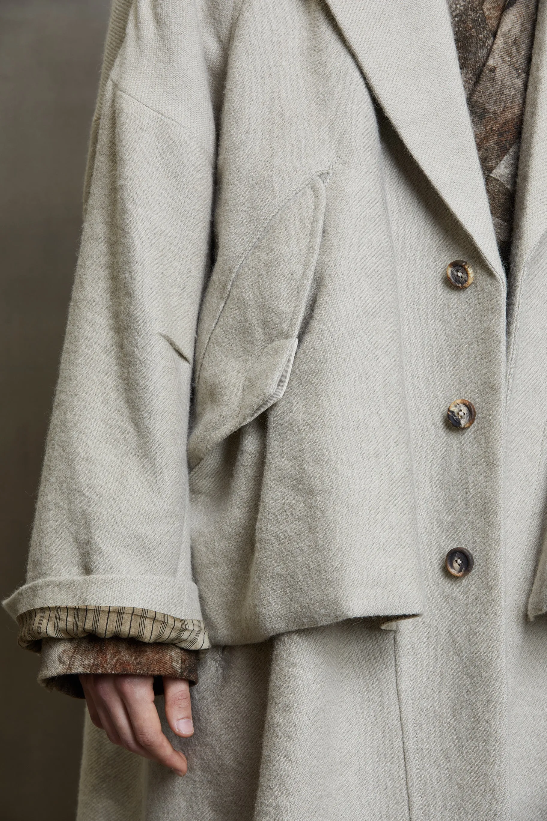 DOUBLE LAYER OVERCOAT