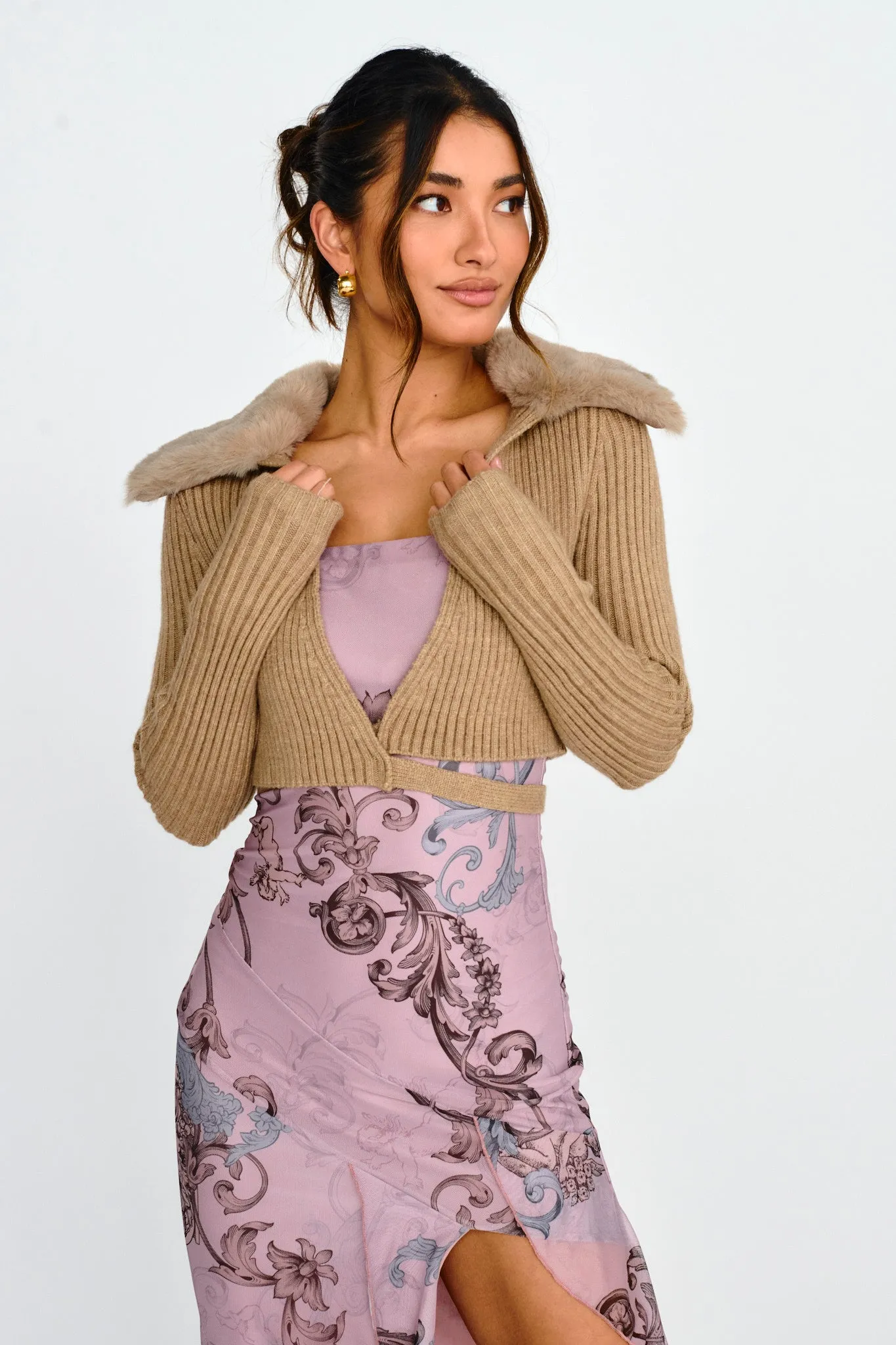 Hollyoak Fur Collar Knit Crop Top Oatmeal