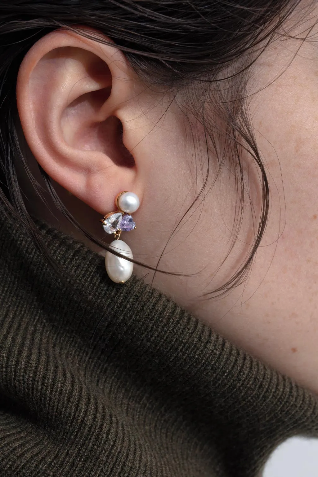 Infinity's Reversal - Pearl and Lilac Zirconia Recycled Gold Vermeil Earrings