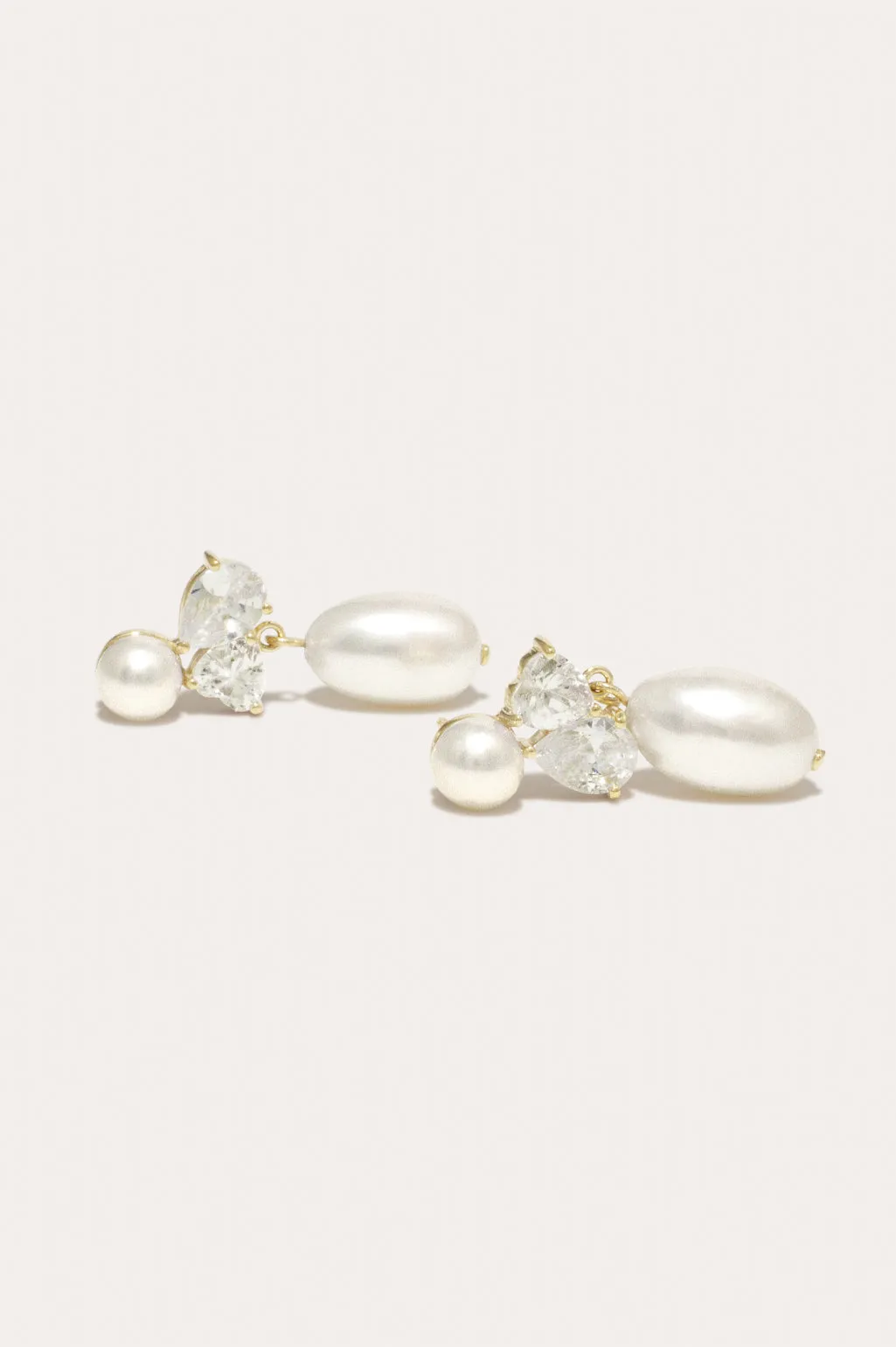 Infinity's Reversal - Pearl and Zirconia Recycled Gold Vermeil Earrings