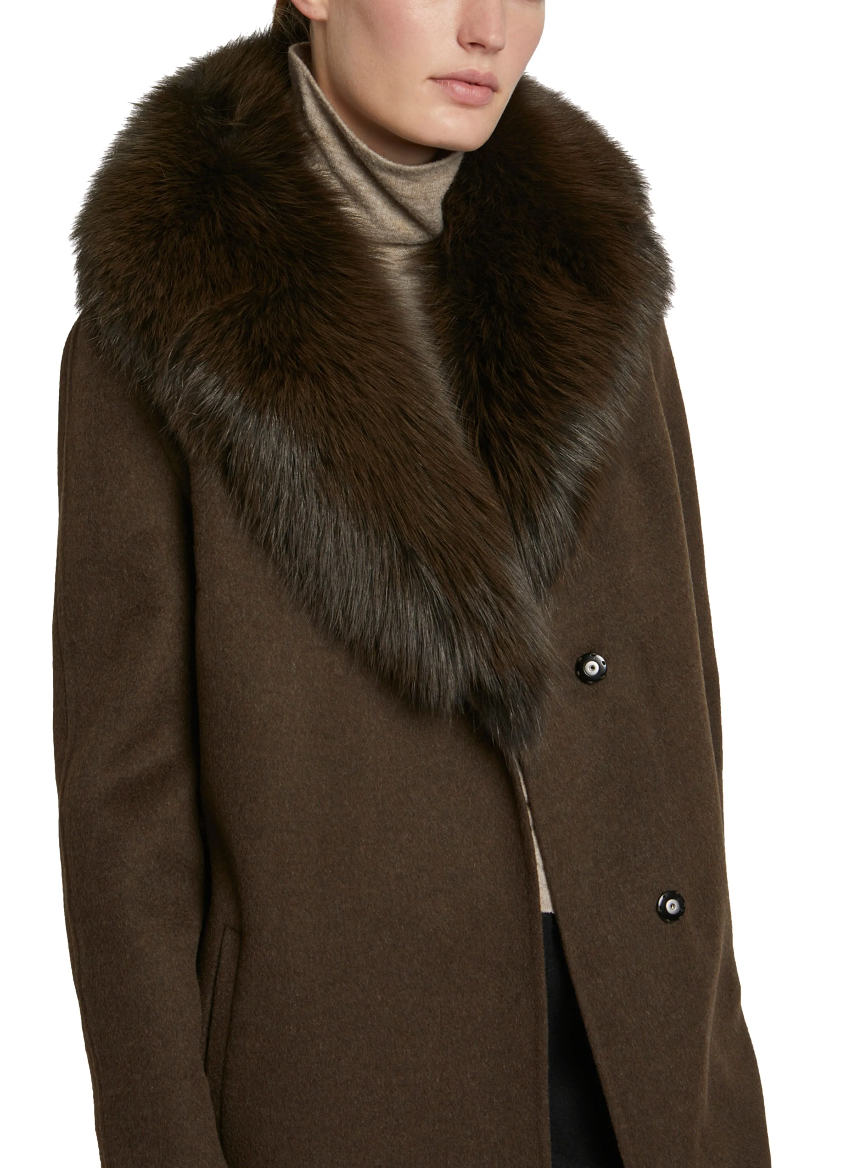 Long cashmere wool coat with fox fur collar