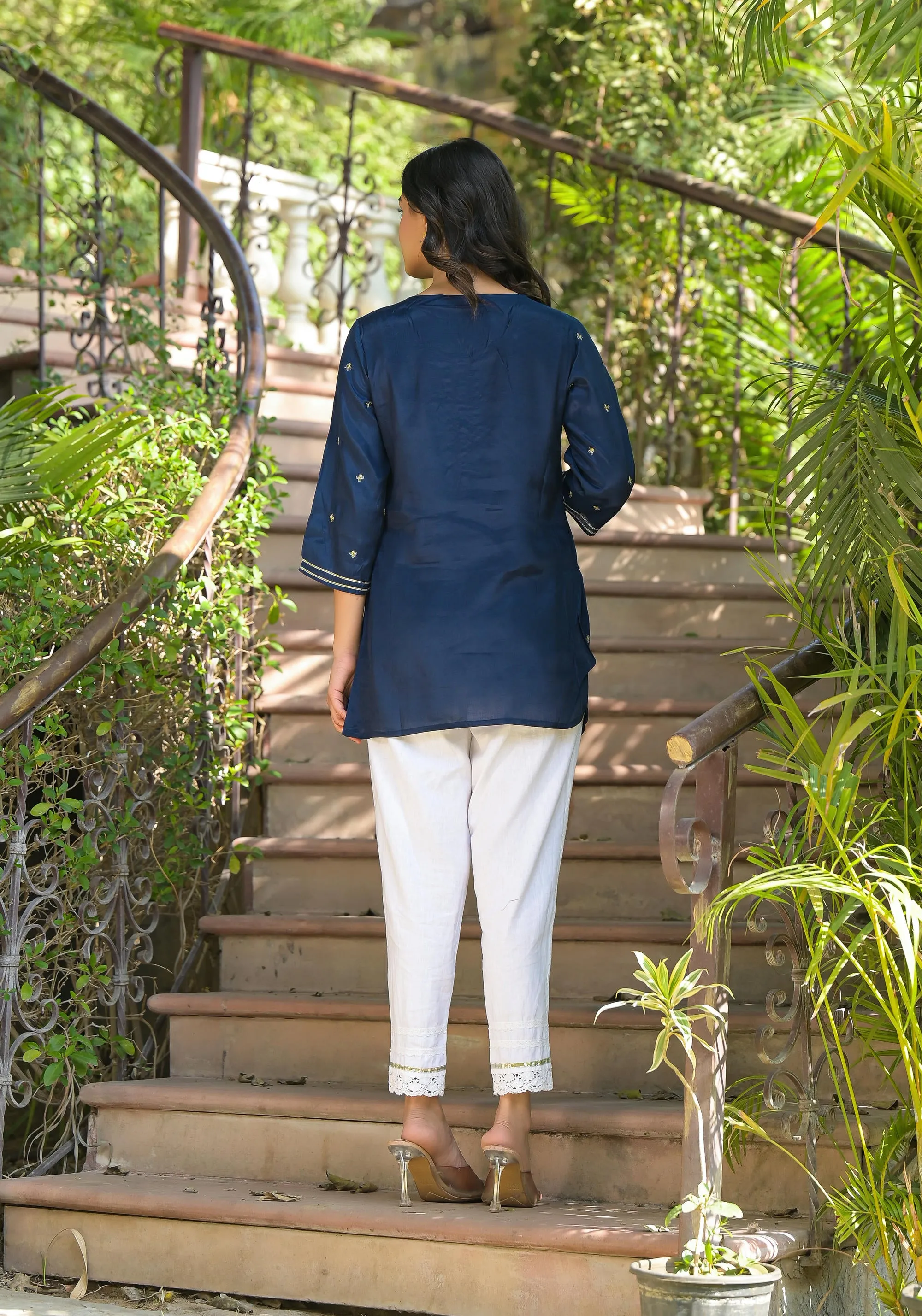 Navy Zari Embroidered Viscose Tunic With Sequins