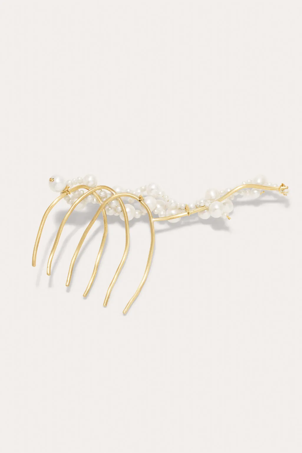 P66 -  Pearl and Gold Plated Hair Pin