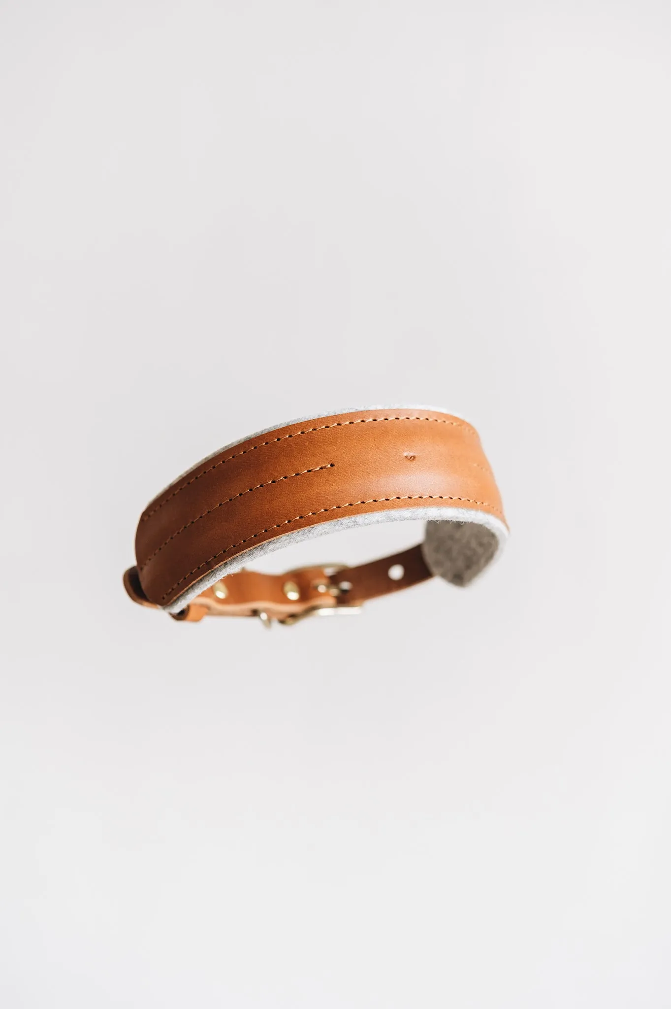 Pine Leather Dog Collar