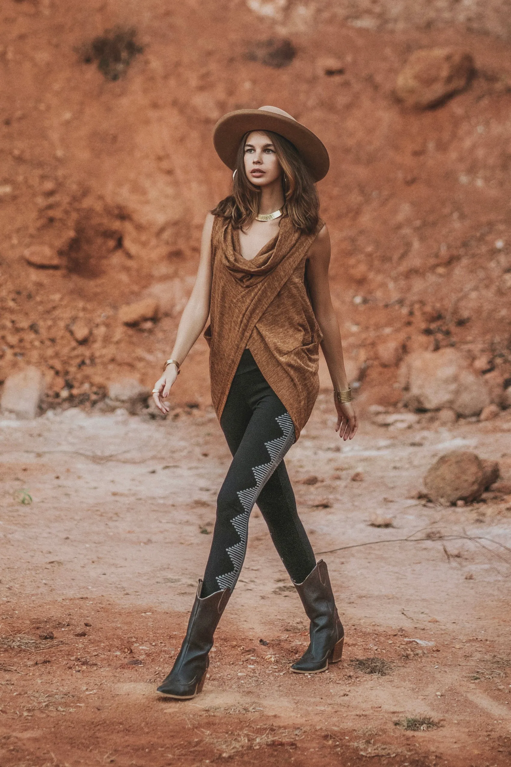 Sleeveless Pullover Tunic Myriah Caramel